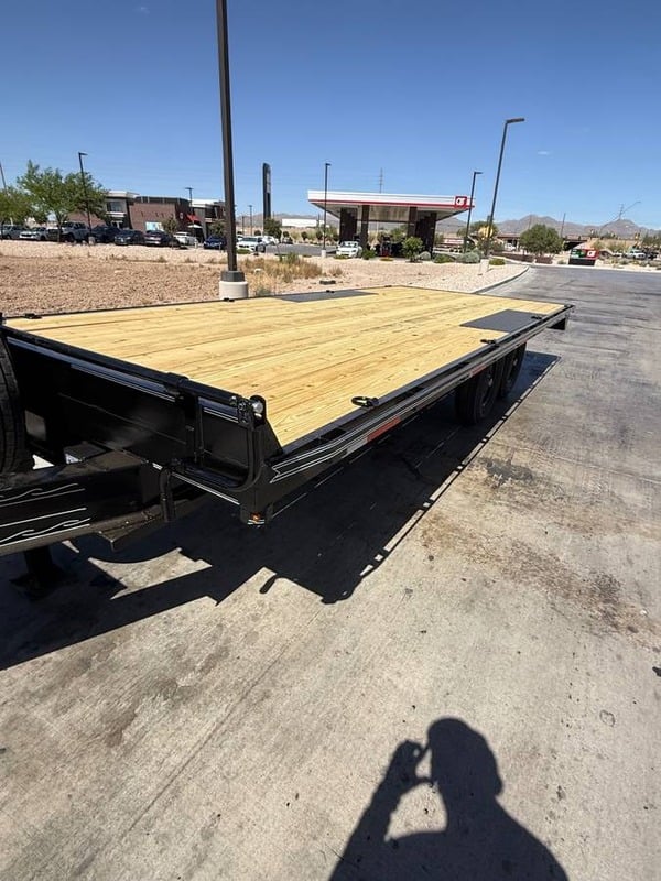 20ft Deck-Over Trailer